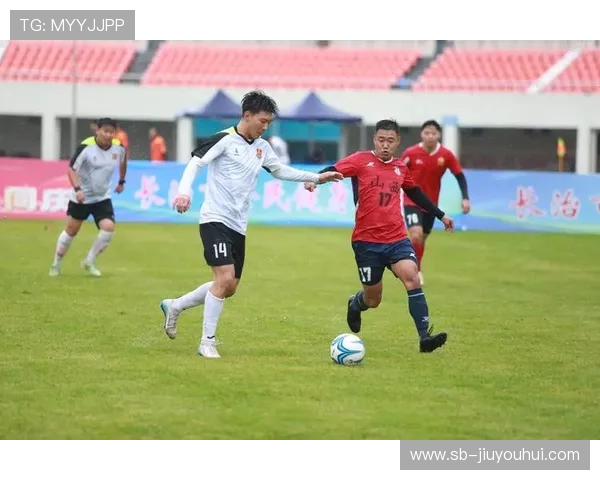 昌都足球氛围逐渐兴起 市民热情高涨足球文化逐步融入当地生活